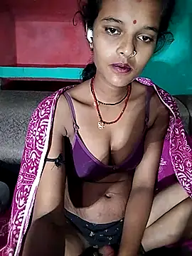 Snapshot of Maya_bhoji chatting on October 2025 11:01:02 PM Maya bhoji online show from October 2025 11:01:02 PM