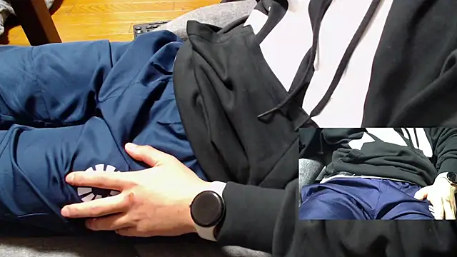 Yasu2000 online show from March 2026 01:32:01 AM