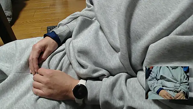 Yasu2000 online show from December 2025 01:23:02 AM