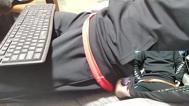 Yasu2000 online show from January 2026 12:39:01 AM