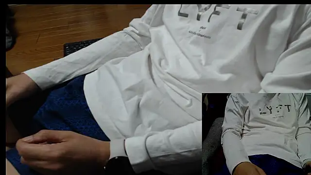 Yasu2000 online show from June 2026 01:17:02 AM