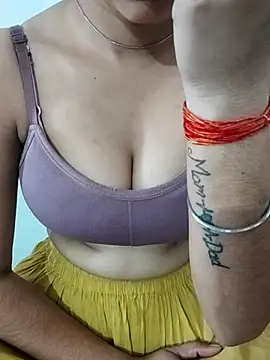 NAIRA5677 online show from November 2025 06:03:02 AM