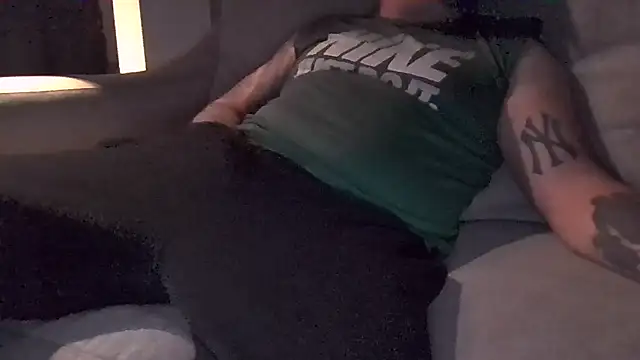 Snapshot of CK777Arrival chatting on December 2025 11:25:01 AM CK777Arrival online show from December 2025 11:25:01 AM