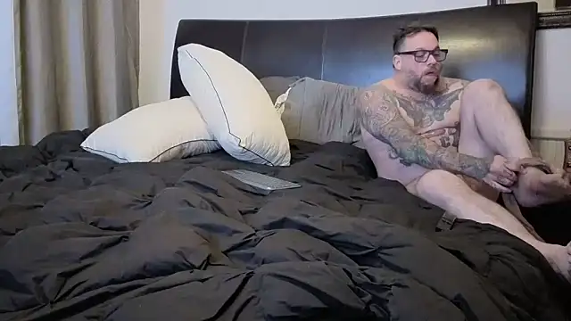 pantyhoselover54 online show from November 2025 06:17:02 AM