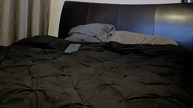 pantyhoselover54 online show from October 2025 12:44:02 AM