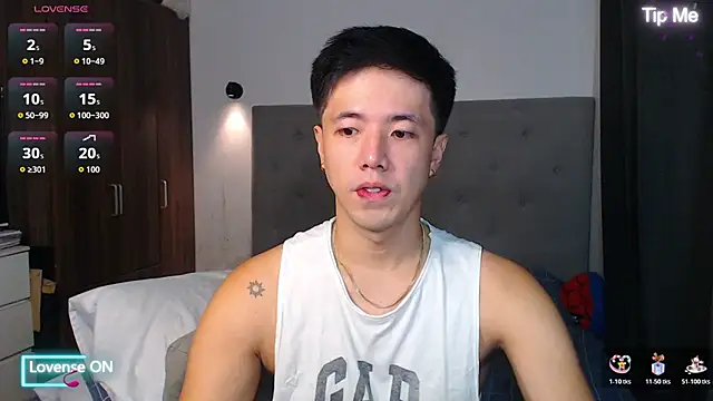 Snapshot of Addictiveboi chatting on December 2025 02:58:02 AM Addictiveboi online show from December 2025 02:58:02 AM