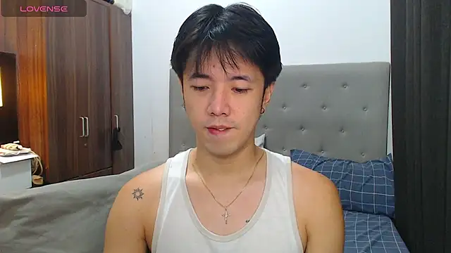 Snapshot of Addictiveboi chatting on October 2025 01:03:02 AM Addictiveboi online show from October 2025 01:03:02 AM