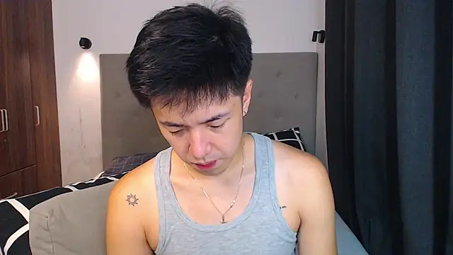 Snapshot of Addictiveboi chatting on December 2025 02:12:02 AM Addictiveboi online show from December 2025 02:12:02 AM