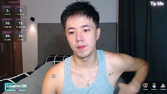 Snapshot of Addictiveboi chatting on November 2025 01:39:02 AM Addictiveboi online show from November 2025 01:39:02 AM