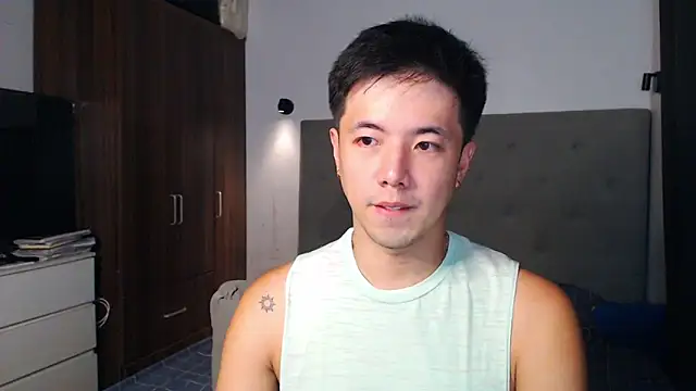 Snapshot of Addictiveboi chatting on March 2026 05:08:02 AM Addictiveboi online show from March 2026 05:08:02 AM