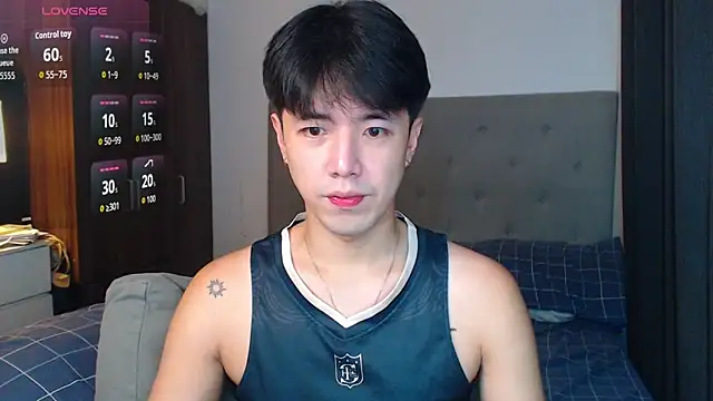 Snapshot of Addictiveboi chatting on October 2025 04:23:02 AM Addictiveboi online show from October 2025 04:23:02 AM