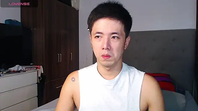 Snapshot of Addictiveboi chatting on February 2026 03:35:02 AM Addictiveboi online show from February 2026 03:35:02 AM