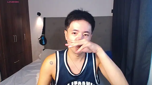 Addictiveboi online show from April 2026 02:24:01 AM