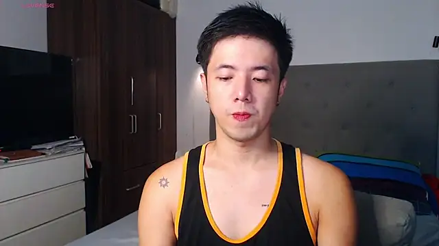 Snapshot of Addictiveboi chatting on February 2026 03:40:01 AM Addictiveboi online show from February 2026 03:40:01 AM