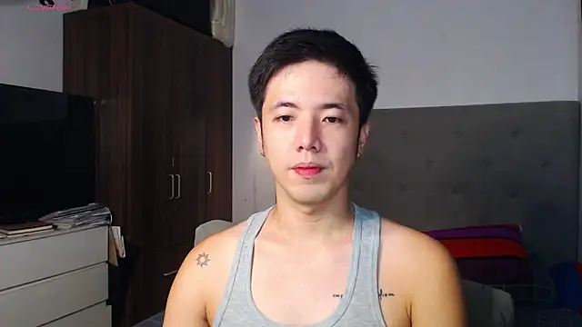 Snapshot of Addictiveboi chatting on February 2026 03:03:02 AM Addictiveboi online show from February 2026 03:03:02 AM