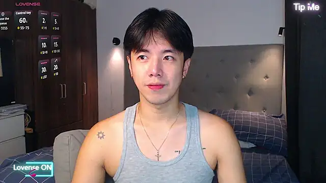 Snapshot of Addictiveboi chatting on November 2025 01:21:01 AM Addictiveboi online show from November 2025 01:21:01 AM