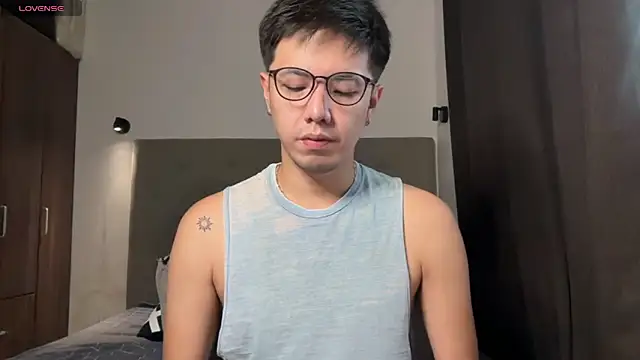 Addictiveboi online show from May 2026 02:49:02 AM