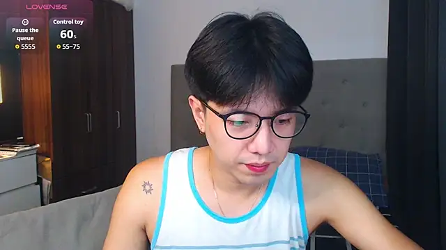 Snapshot of Addictiveboi chatting on September 2025 05:02:02 AM Addictiveboi online show from September 2025 05:02:02 AM