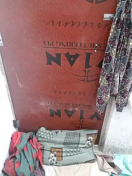 Snapshot of Kittu-rani66 chatting on December 2025 08:24:01 AM Kittu-rani66 online show from December 2025 08:24:01 AM