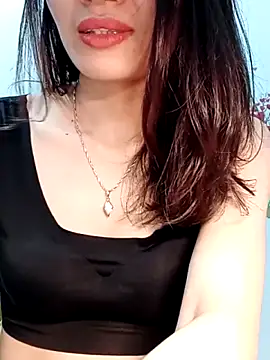 Hinna x online show from April 2026 01:52:01 PM
