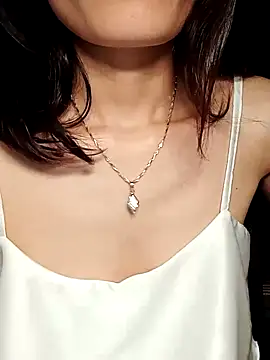 Hinna x online show from November 2025 09:12:02 AM