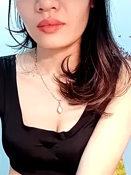 Hinna x online show from April 2026 09:02:02 PM