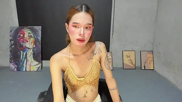 Colette Thompson online show from October 2025 11:51:02 AM