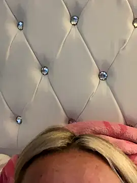 EllieMaeBaby online show from October 2025 03:02:02 PM