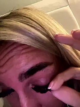 EllieMaeBaby online show from January 2026 05:08:02 PM