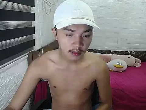 Asian cummer08 online show from February 2026 03:40:01 AM