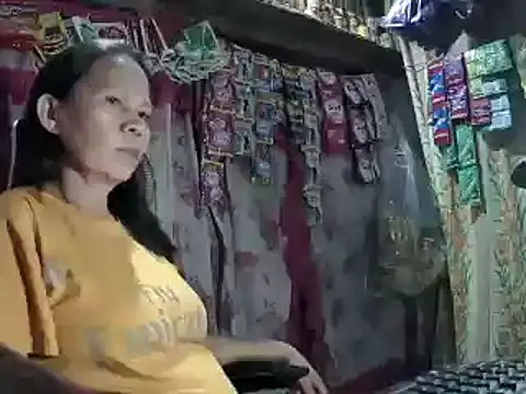 Hotzoey16 online show from September 2025 02:00:02 PM