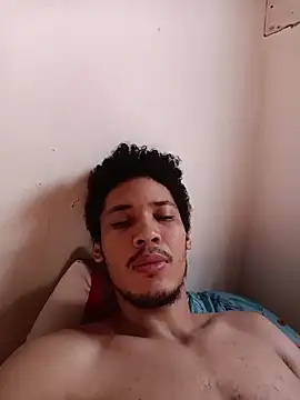 RuiMaddoox online show from November 2025 01:43:02 PM