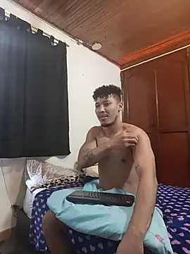 RuiMaddoox online show from February 2026 06:07:02 PM