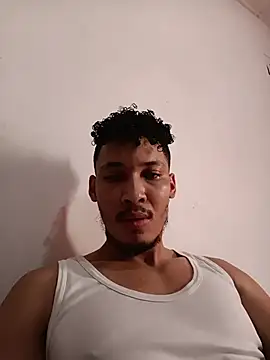 RuiMaddoox online show from February 2026 09:48:01 PM