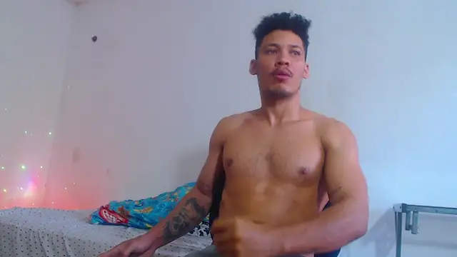 RuiMaddoox online show from December 2025 12:51:02 PM