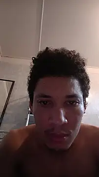 RuiMaddoox online show from November 2025 06:01:02 PM