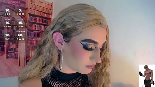 Snapshot of Cata_MW chatting on October 2025 07:06:01 PM Cata MW online show from October 2025 07:06:01 PM