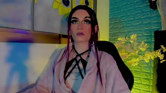 Snapshot of Cata_MW chatting on November 2025 08:42:02 PM Cata MW online show from November 2025 08:42:02 PM