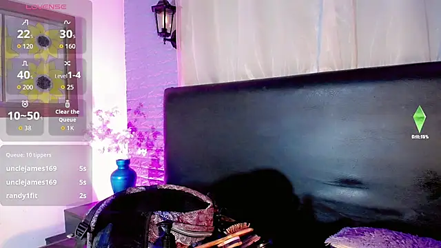 Snapshot of Cata_MW chatting on October 2025 07:11:01 PM Cata MW online show from October 2025 07:11:01 PM