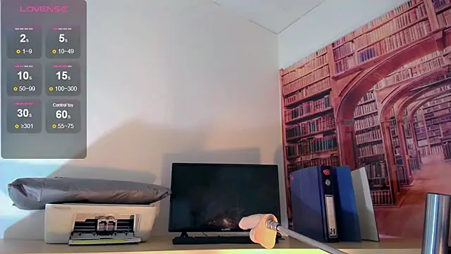 Snapshot of Cata_MW chatting on October 2025 07:04:01 PM Cata MW online show from October 2025 07:04:01 PM