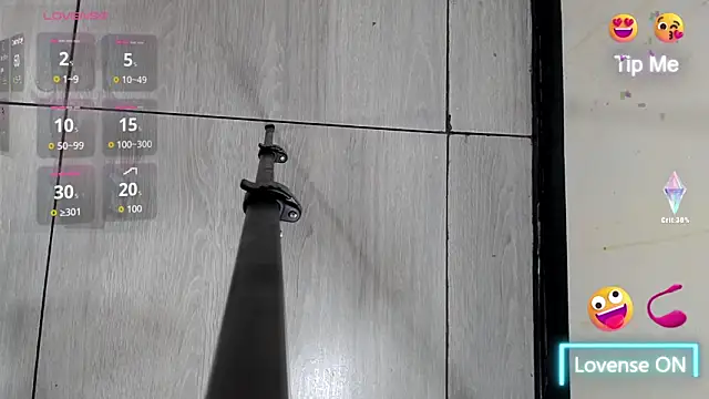 Snapshot of Cata_MW chatting on November 2025 07:07:01 PM Cata MW online show from November 2025 07:07:01 PM