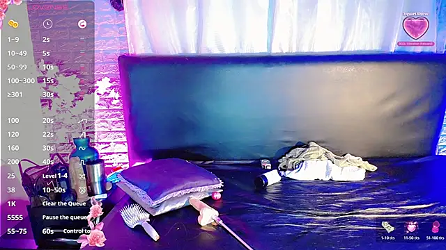 Snapshot of Cata_MW chatting on October 2025 07:13:02 PM Cata MW online show from October 2025 07:13:02 PM