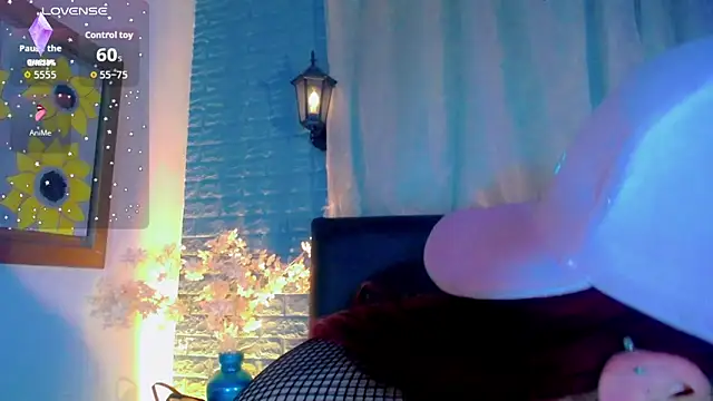 Snapshot of Cata_MW chatting on November 2025 06:11:01 PM Cata MW online show from November 2025 06:11:01 PM