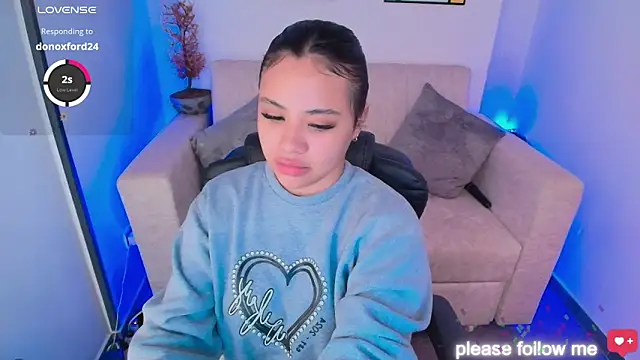 nicemiiaa7  online show from February 2026 02:56:01 AM