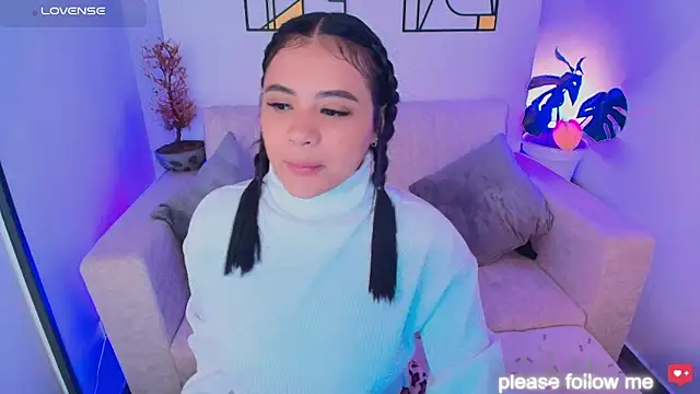 nicemiiaa7  online show from February 2026 11:35:01 PM