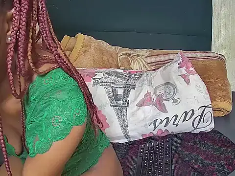 Pretty miss devilxxx35 online show from June 2026 06:47:02 PM