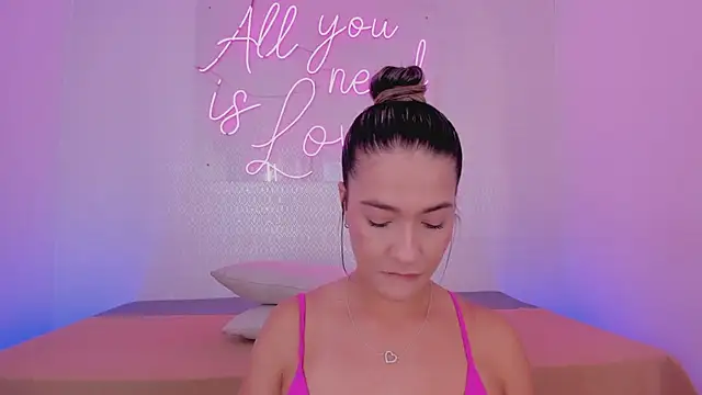 aleksandramiller  online show from March 2026 01:22:01 PM