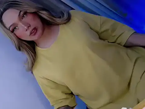 Snapshot of Sweet_angelinax chatting on June 2026 12:22:02 PM Sweet angelinax online show from June 2026 12:22:02 PM