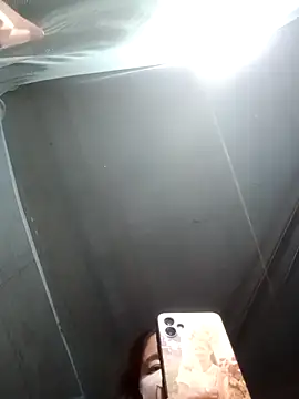 Mimi fx3 online show from October 2025 03:53:01 PM