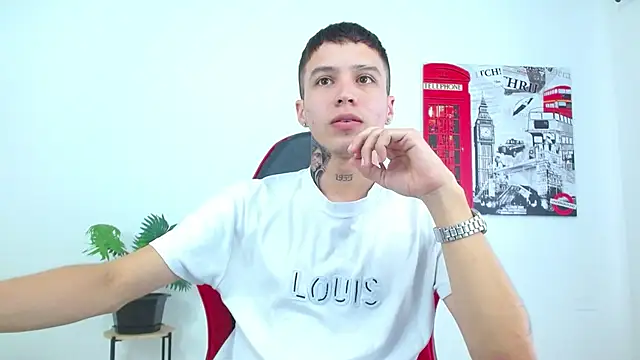 Cumandres18 online show from December 2025 02:00:02 PM